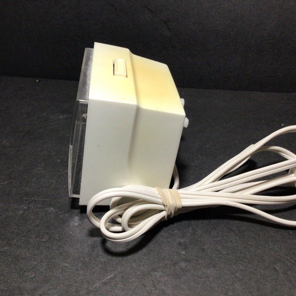 Vintage Westclox DIALITE Electric Alarm Clock Model 22090-22540 Made in USA M2 - Picture 4 of 10